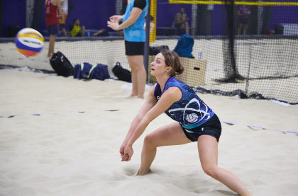 регистрация открыта: стартует новый сезон Корпоративной лиги 4х4 по пляжному волейболу - фото - 1